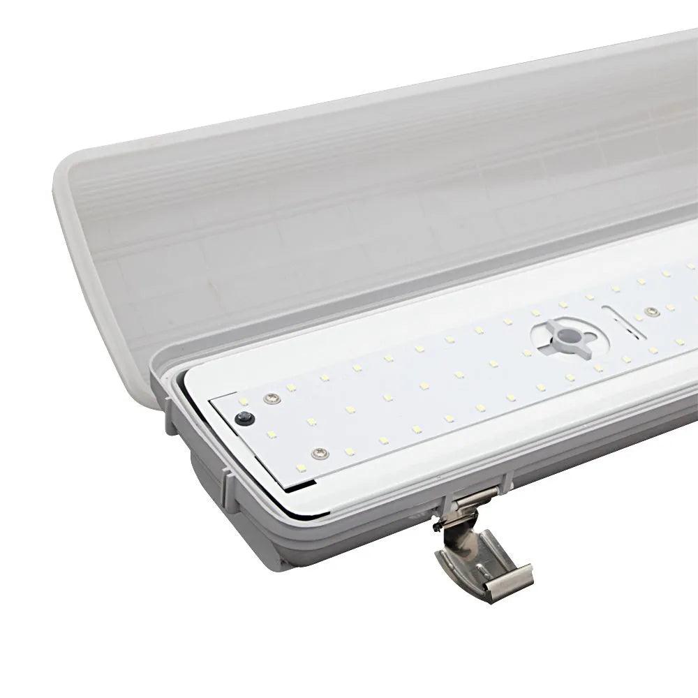 2ft LED Fitting